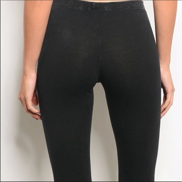 🌟 BUNDLE ONLY Vintage Wash Black Leggings - Picture 6 of 10